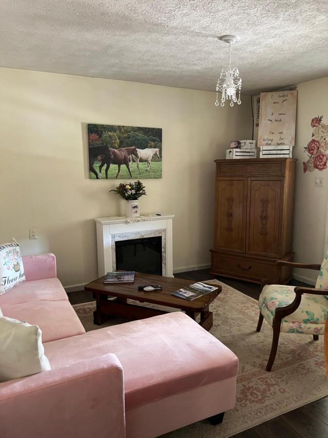 Nicura Ranch Inn & Stables 버리아 외부 사진